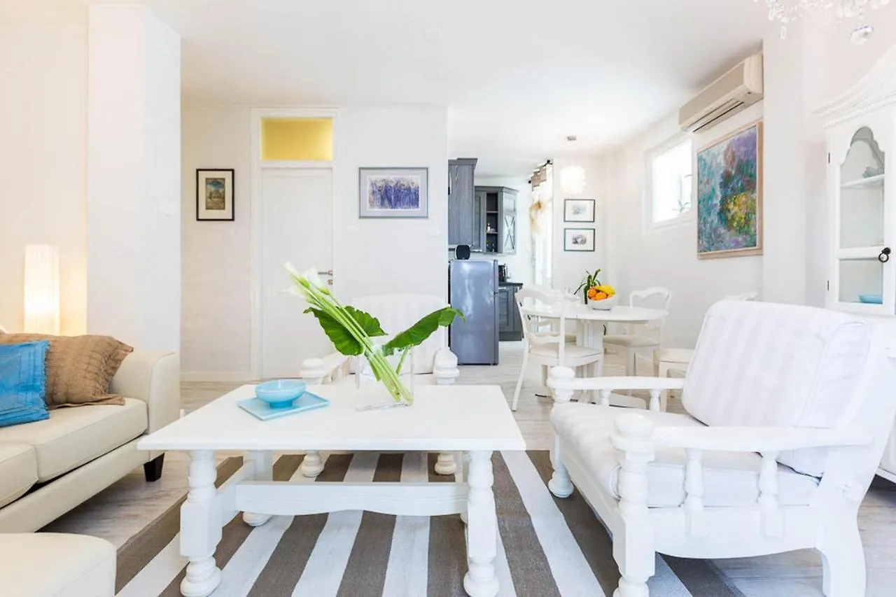 Azzurro Central Apartment 4 Stars Zadar 0*,  Croatia