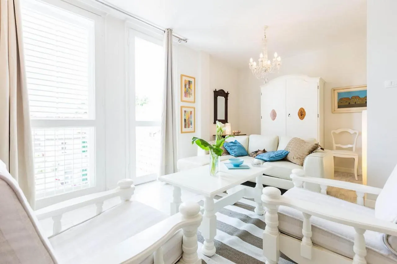 Azzurro Central Apartment 4 Stars Zadar