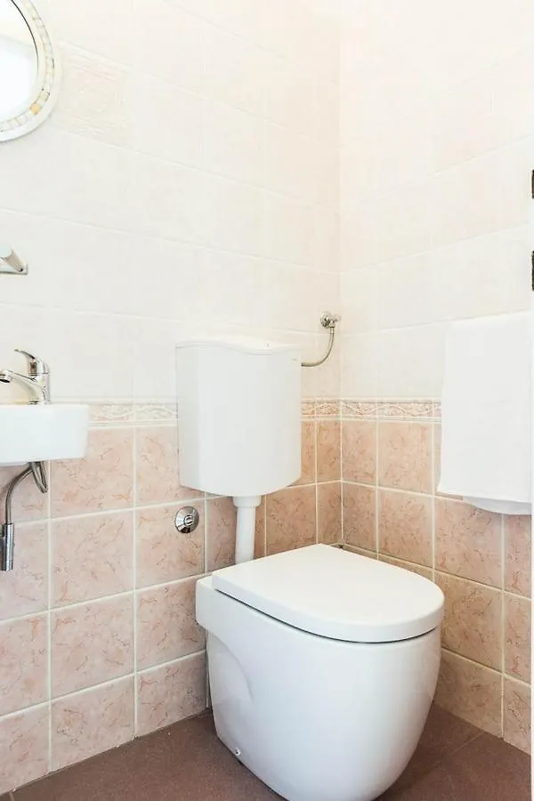Azzurro Central Apartment 4 Stars Zadar