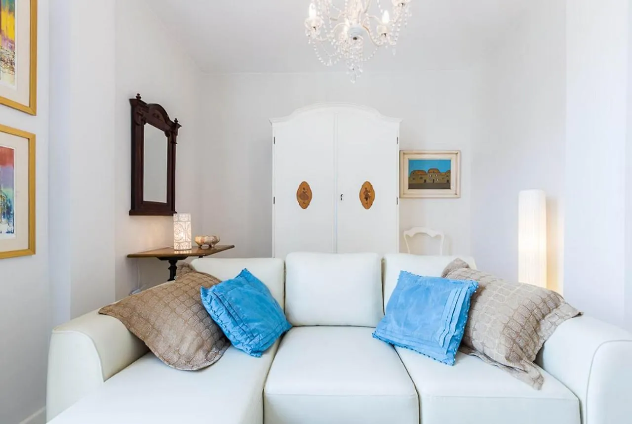 Azzurro Central Apartment 4 Stars Zadar